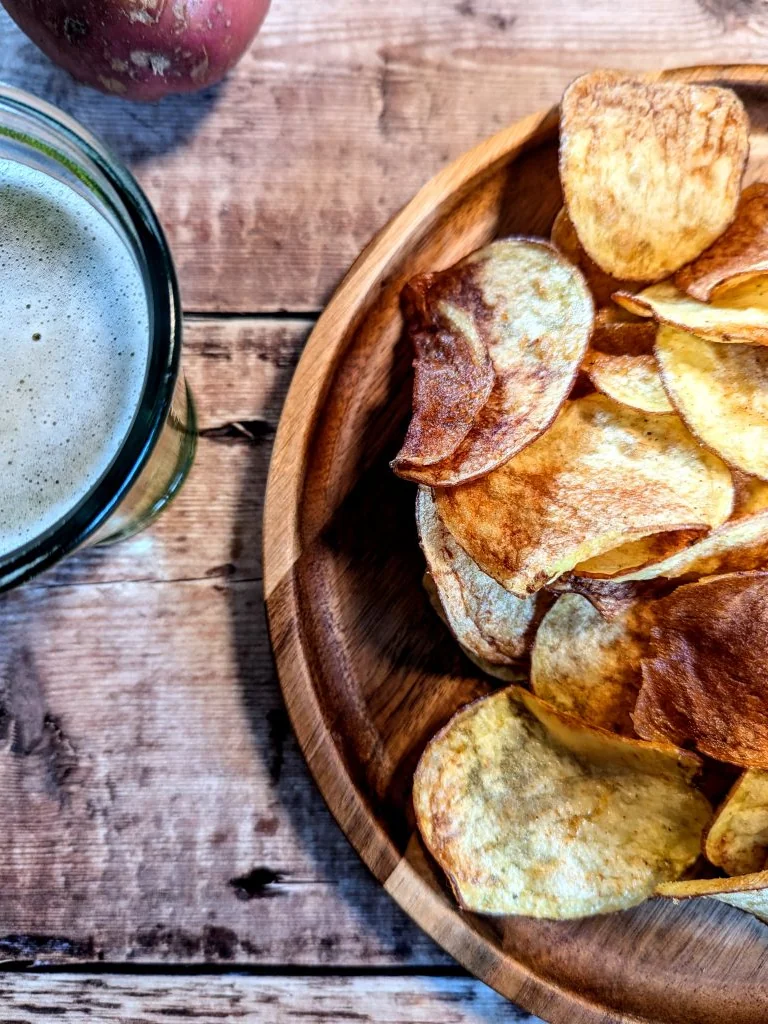 Homemade Crisps with Salt, Black Pepper & Paprika
