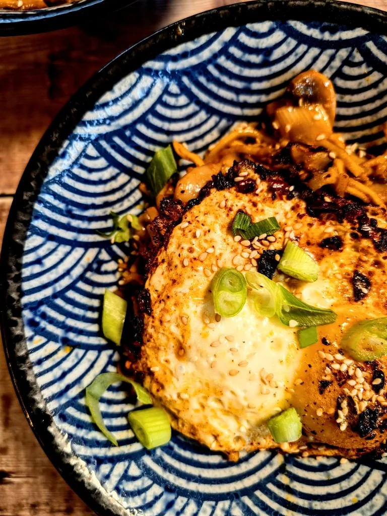 Sizzling Crispy Egg & Mushroom Noodles