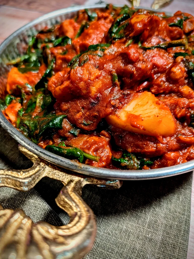 Slow-Cooked Lamb, Spinach and Potato Curry